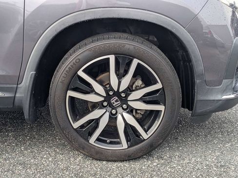 Used 2022 Honda Pilot Touring image 11