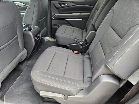 New 2026 Chevrolet Traverse LT FWD image 19