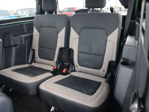 Used 2023 Ford Bronco Wildtrak image 36