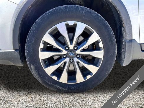 Used 2017 Subaru Outback 3.6R Limited AWD/4WD image 8