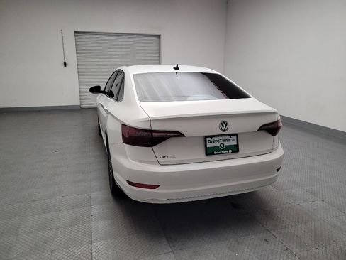 Used 2020 Volkswagen Jetta SE w/ SE Cold Weather Package FWD image 6