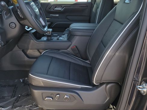 New 2026 GMC Sierra 1500 AT4X image 6