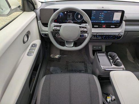 New 2026 Hyundai Ioniq 5 SE image 11