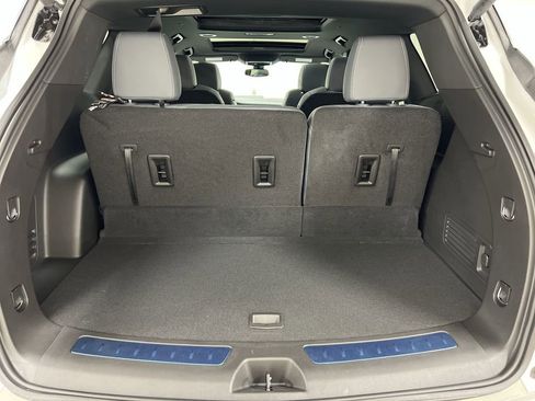 Used 2023 Buick Enclave Essence w/ Experience Buick Package AWD/4WD image 24