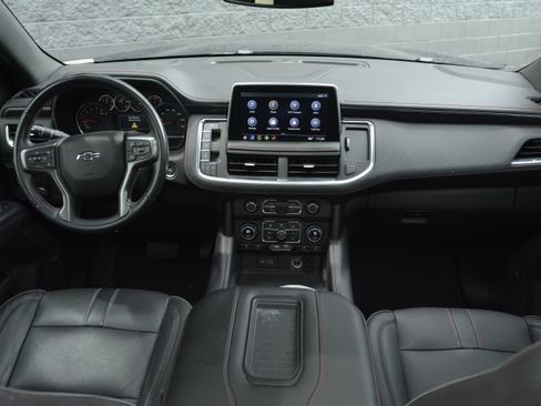 Used 2021 Chevrolet Tahoe RST w/ Luxury Package RWD image 12