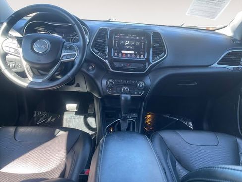 Used 2020 Jeep Cherokee Limited image 10