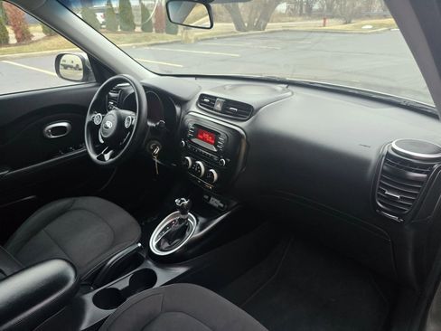 Used 2016 Kia Soul image 24