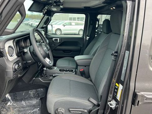 New 2025 Jeep Wrangler Unlimited Sahara w/ Safety Group AWD/4WD image 4