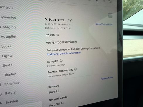 Used 2023 Tesla Model Y Long Range image 16