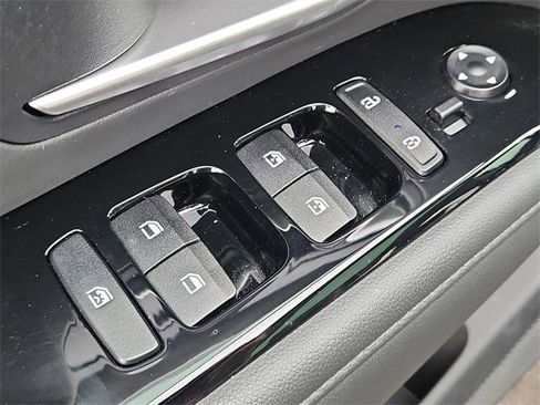 New 2024 Hyundai Tucson Limited image 19