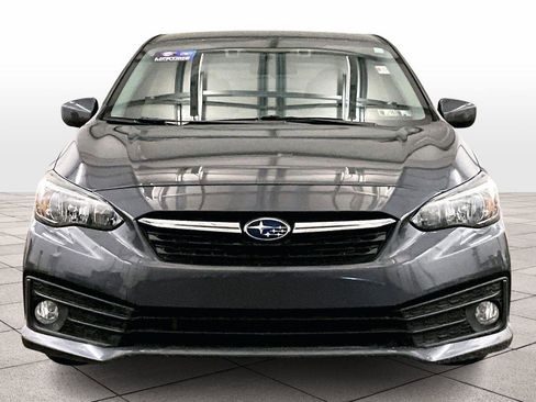 Used 2022 Subaru Impreza 2.0i Premium image 3