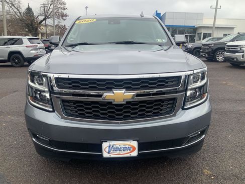 Used 2020 Chevrolet Tahoe LT w/ Luxury Package image 2
