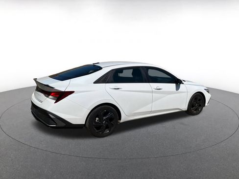 Used 2026 Hyundai Elantra Sport FWD image 15