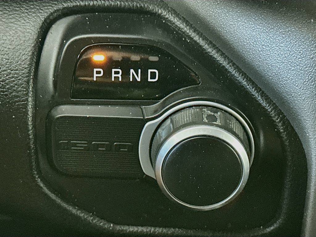 Used 2019 RAM 1500 Big Horn RWD image 16