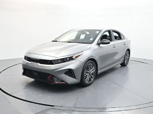 Used 2023 Kia Forte GT-Line w/ GT-Line Technology Package FWD image 3