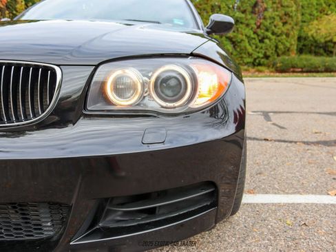 Used 2010 BMW 135i Convertible image 88