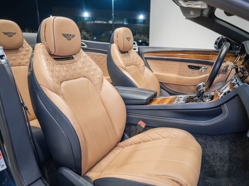 Used 2021 Bentley Continental GT AWD/4WD image 23