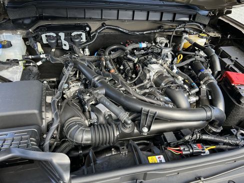 New 2025 Ford Bronco Outer Banks image 27