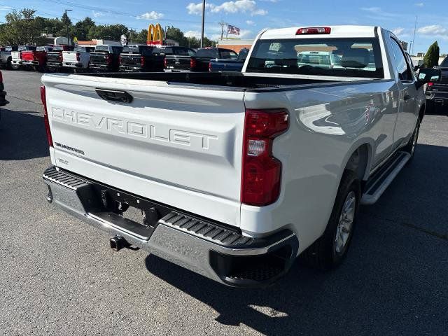 Used 2025 Chevrolet Silverado 1500 W/T RWD image 5