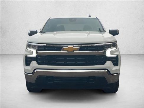 Used 2023 Chevrolet Silverado 1500 LT image 2