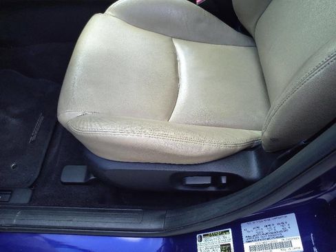 Used 2012 MAZDA MAZDA3 i Grand Touring image 10