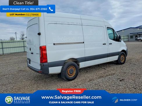 Used 2019 Mercedes-Benz Sprinter 144 image 4