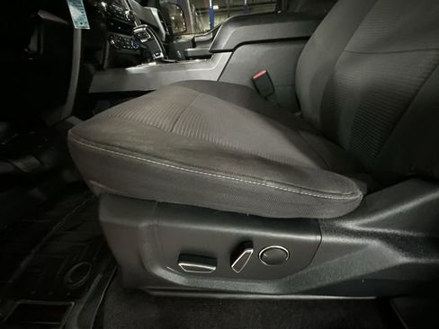 Used 2015 Ford F150 XLT w/ Equipment Group 302A Luxury image 18