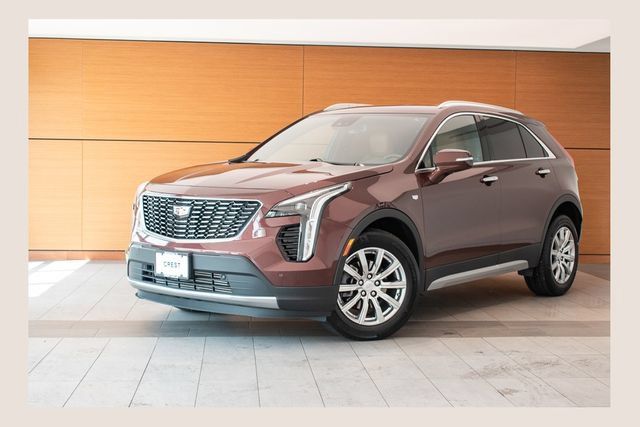 Used 2023 Cadillac XT4 Premium Luxury AWD/4WD image 1