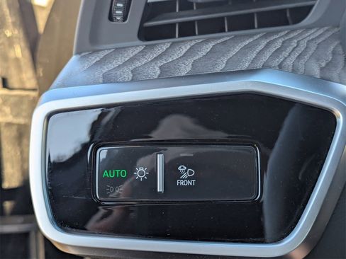 Used 2024 Audi A6 Premium Plus image 30