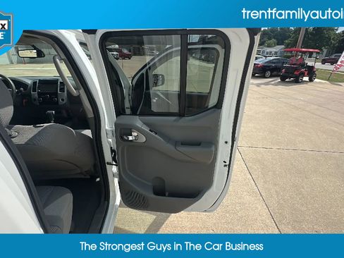 Used 2019 Nissan Frontier SV w/ Value Truck Package image 65