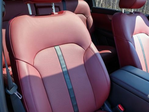 Used 2025 MAZDA CX-70 Plug-In Hybrid w/ Premium Plus image 40