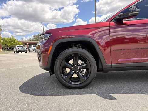 New 2026 Jeep Grand Cherokee L Limited image 10