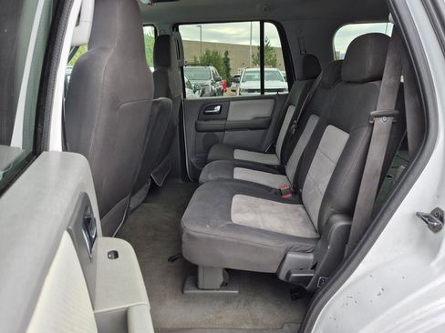 Used 2006 Ford Expedition XLS AWD/4WD image 24