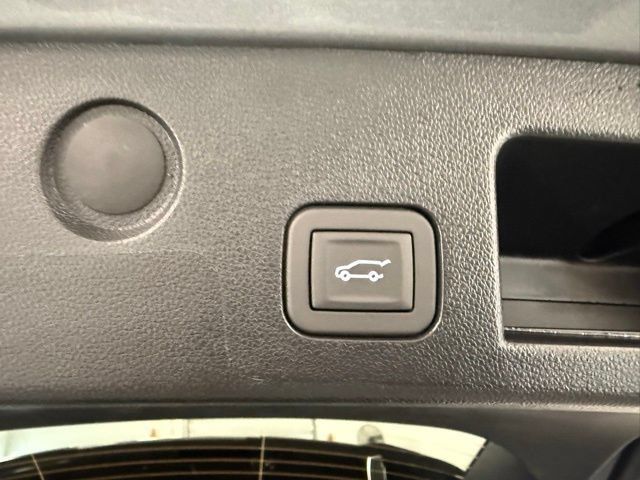 New 2026 GMC Terrain AT4 AWD/4WD image 9