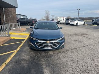 Used 2025 Chevrolet Malibu LT video 2