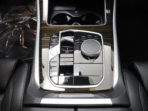 Certified 2025 BMW X5 xDrive40i image 13
