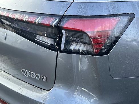 New 2026 INFINITI QX80 Pure image 12