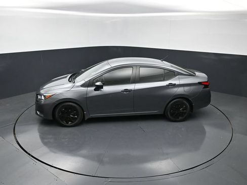Used 2024 Nissan Versa S w/ Trunk Package FWD image 17
