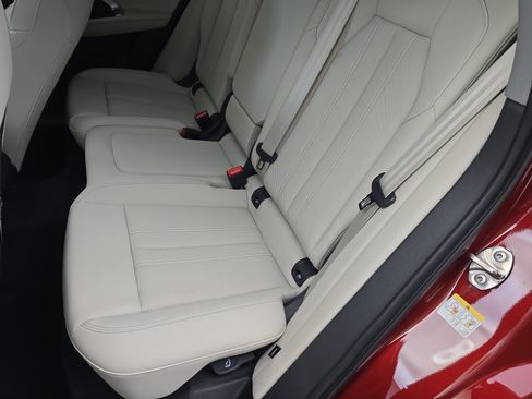 Used 2025 Audi Q5 Prestige AWD/4WD image 14