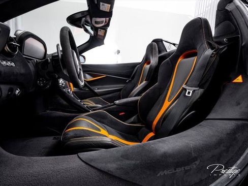 Used 2020 McLaren 720S Performance RWD image 39