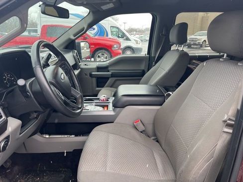 Used 2017 Ford F150 XLT w/ Equipment Group 302A Luxury image 7