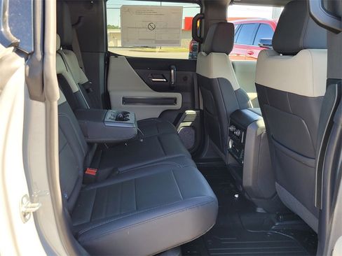 New 2026 GMC Hummer EV 4x4 Crew Cab image 13
