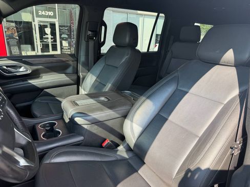 Used 2021 Chevrolet Suburban Z71 AWD/4WD image 10