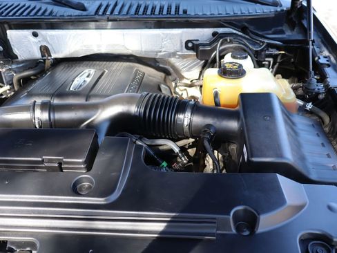 Used 2015 Lincoln Navigator 4WD image 41