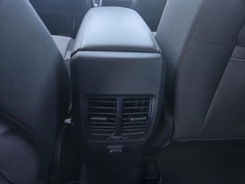 Used 2018 Ford Escape SE w/ SE Sync 3 Package AWD/4WD image 6