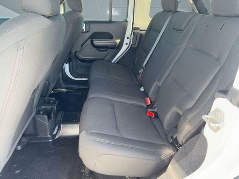 Certified 2021 Jeep Wrangler Unlimited Sport w/ Sun And Sound Package image 15