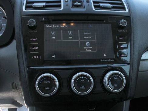 Used 2017 Subaru Forester 2.5i Premium image 20