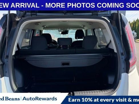 Used 2024 Kia Soul S image 8