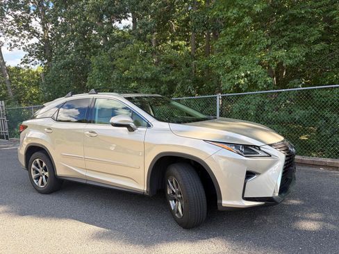 Used 2019 Lexus RX 350 AWD w/ Navigation Package image 1
