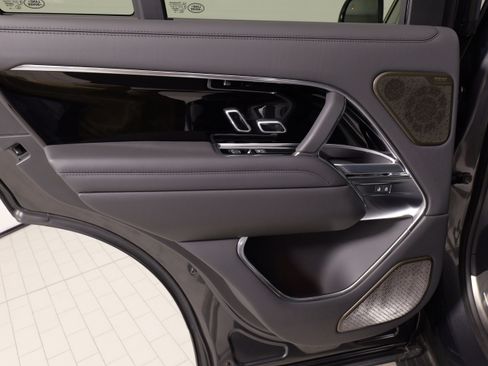 Used 2024 Land Rover Range Rover Autobiography AWD/4WD image 34